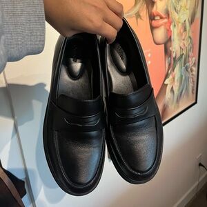Quince Italian leather lug loafer